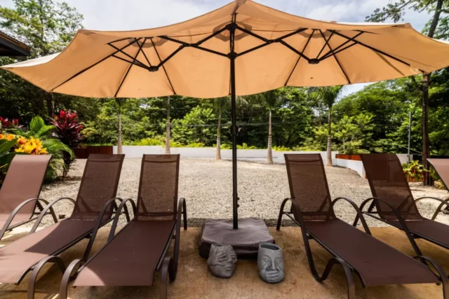 Sunbathing chairs